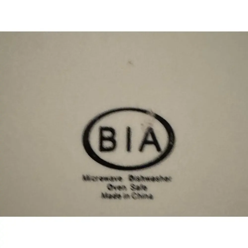 BIA Holiday Plates Set of 3 Square Happy Holidays Word Art Christmas Appetizer‎